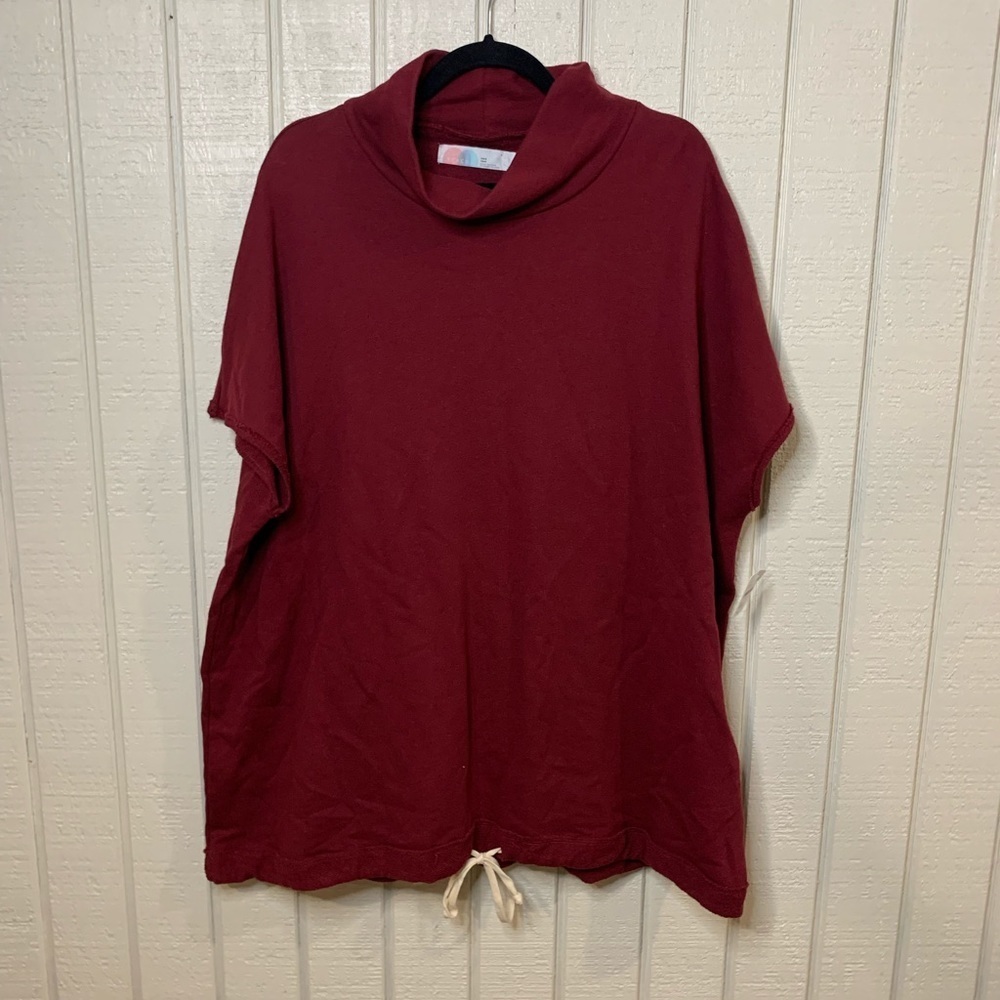 Free People Beach short sleeved sweater, size XS/S. NWT.